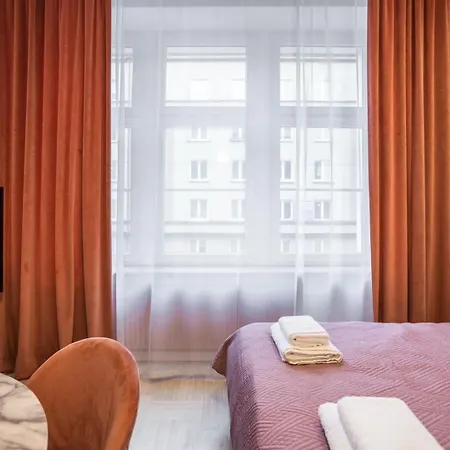 Pink Old Town By #hoomvi Apartament