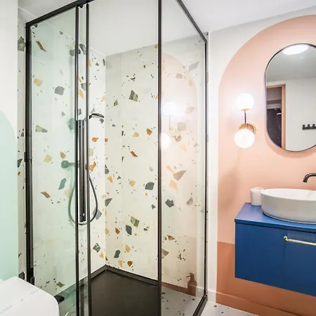 Elegant Old Town Parking By #hoomvi * Vratislav